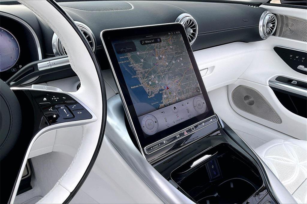 new 2026 Mercedes-Benz Maybach SL 680 Monogram Series car, priced at $239,185