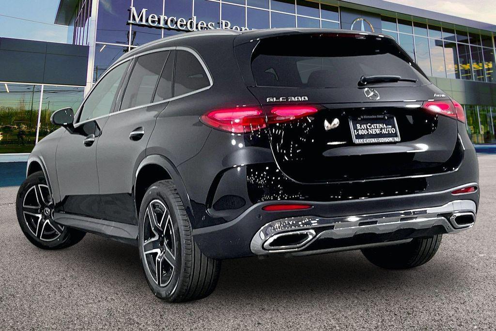 new 2026 Mercedes-Benz GLC 300 car, priced at $58,320