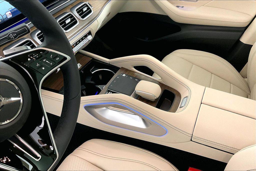 new 2026 Mercedes-Benz GLE 450 car, priced at $81,415