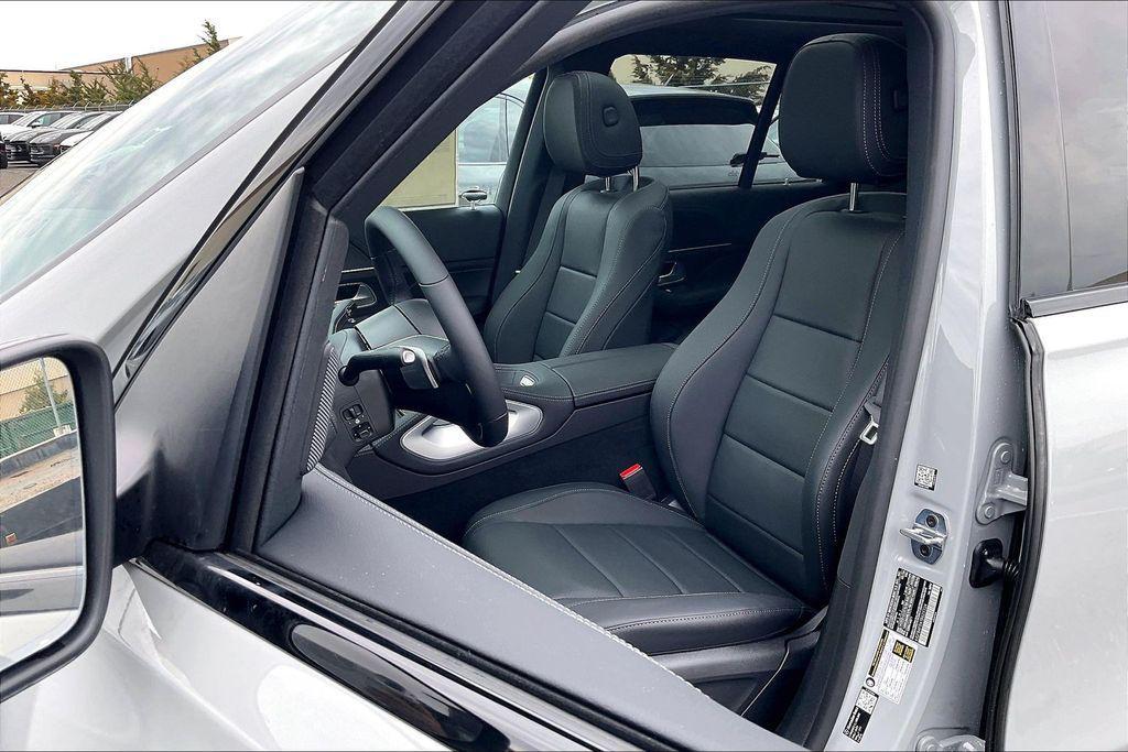 new 2026 Mercedes-Benz GLE 350 car, priced at $77,250