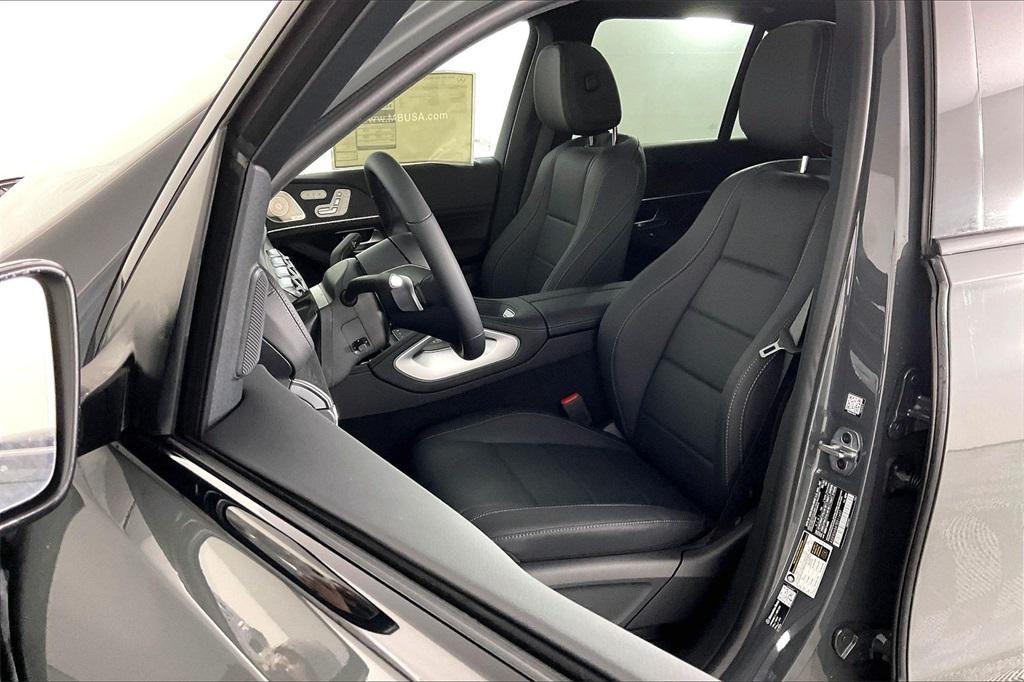 new 2026 Mercedes-Benz GLE 450 car, priced at $79,100
