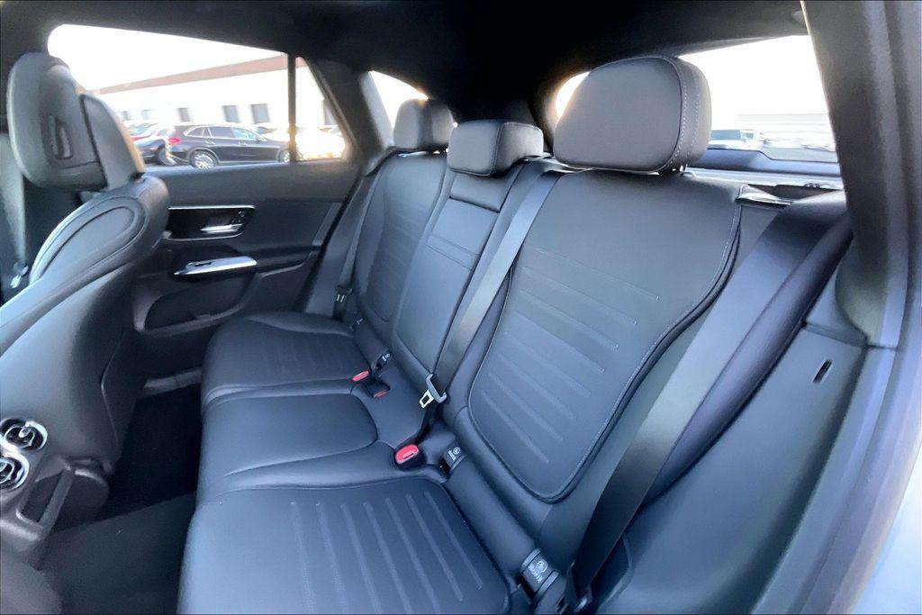 new 2026 Mercedes-Benz GLC 300 car, priced at $61,045