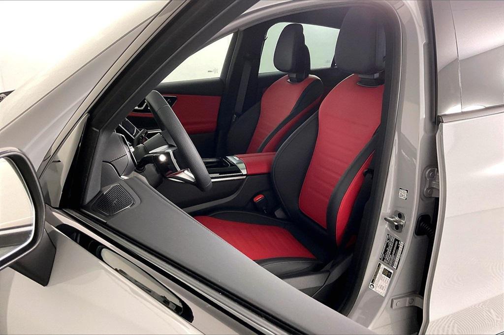 new 2026 Mercedes-Benz GLC 300 car, priced at $70,740