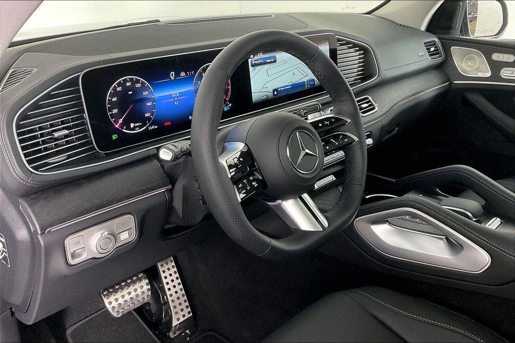 new 2026 Mercedes-Benz GLS 450 car, priced at $97,095