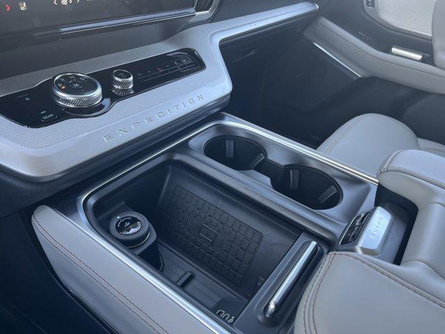 new 2025 Ford Expedition car, priced at $66,588