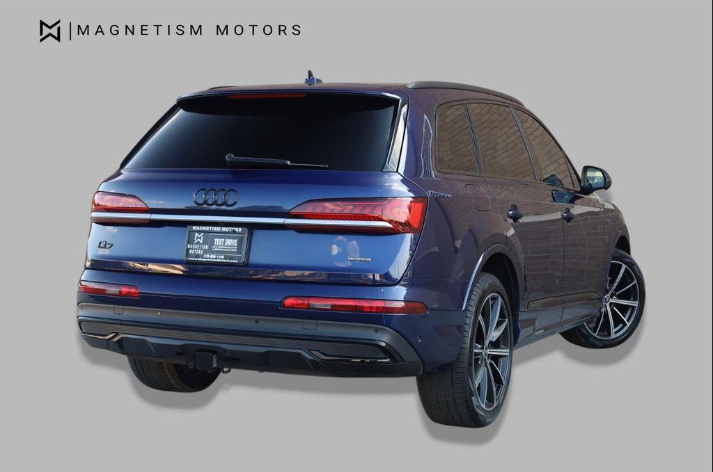 used 2021 Audi Q7 car, priced at $26,957