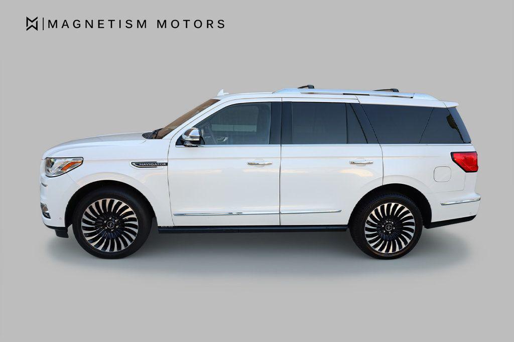 used 2018 Lincoln Navigator car, priced at $34,997