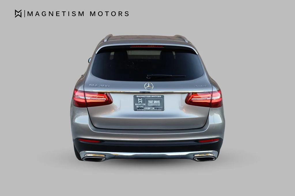 used 2019 Mercedes-Benz GLC 300 car, priced at $18,957
