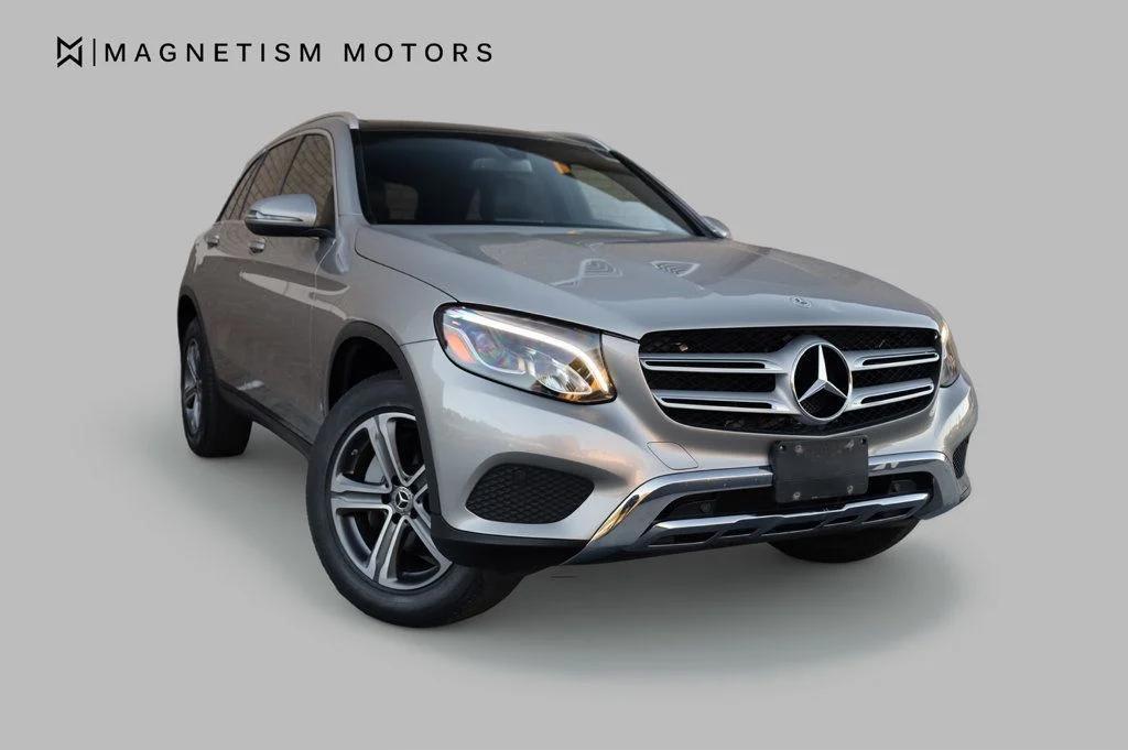 used 2019 Mercedes-Benz GLC 300 car, priced at $18,957