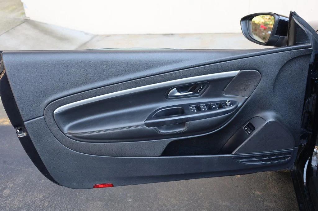 used 2014 Volkswagen Eos car, priced at $10,897