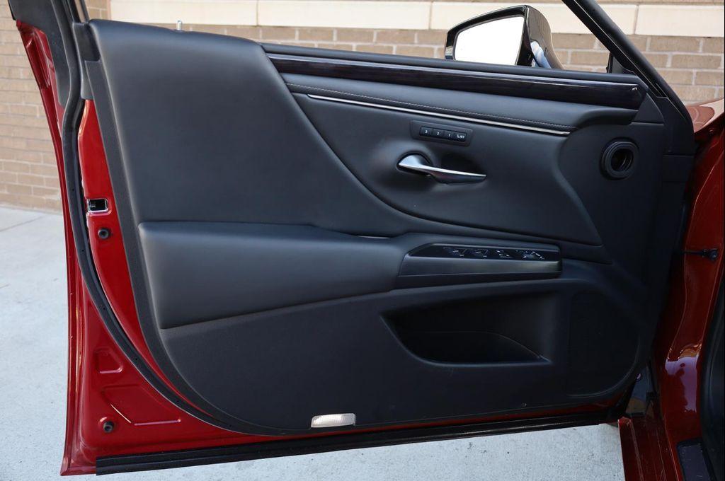 used 2021 Lexus ES 350 car, priced at $28,957