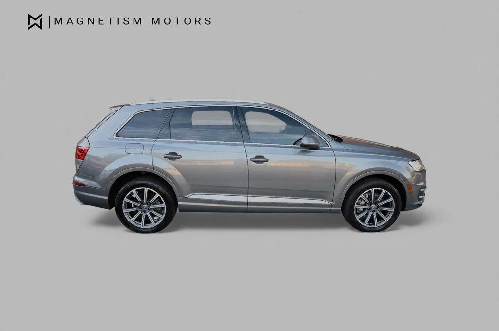 used 2018 Audi Q7 car, priced at $16,257