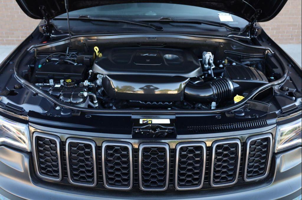 used 2021 Jeep Grand Cherokee car, priced at $28,957