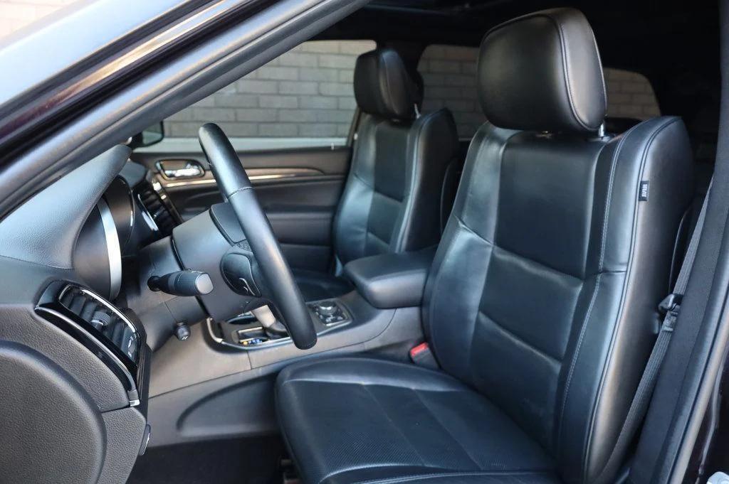 used 2021 Jeep Grand Cherokee car, priced at $28,497