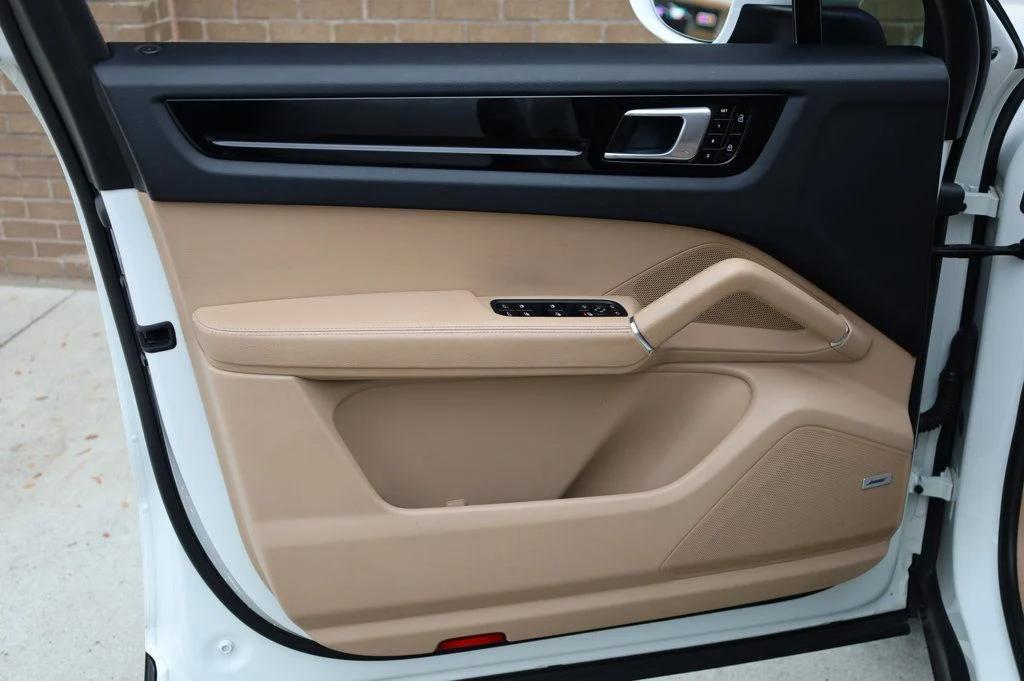 used 2020 Porsche Cayenne car, priced at $24,997