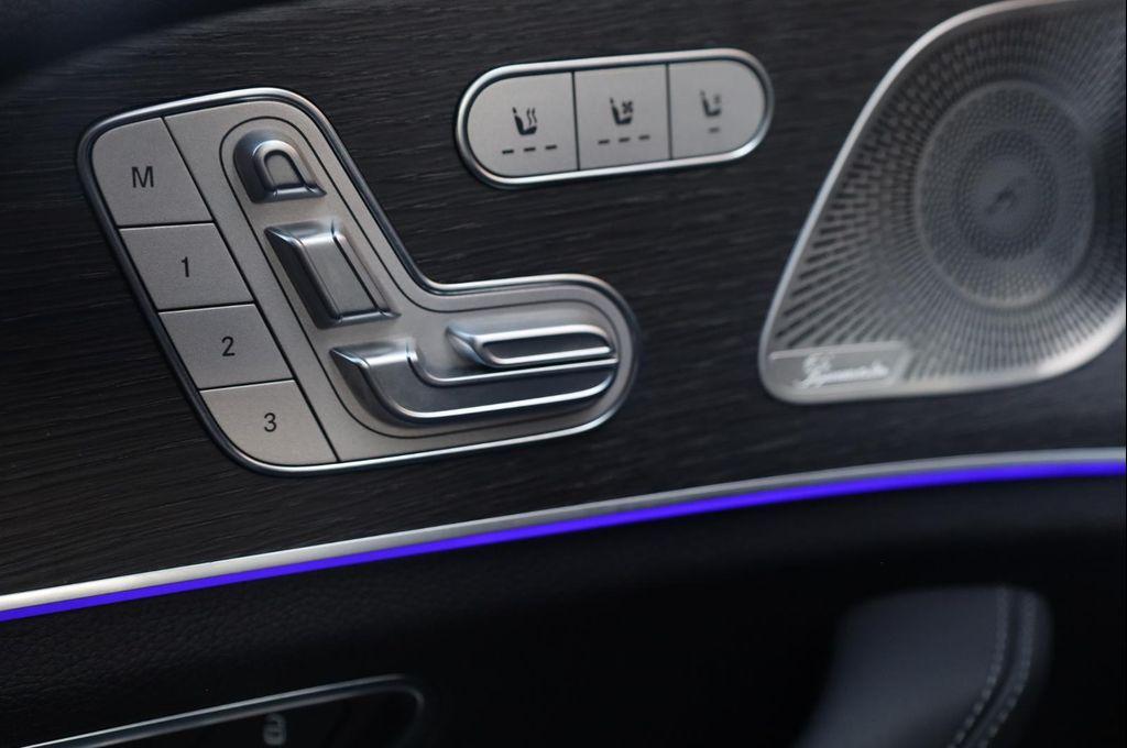 Mercedes-Benz GLE view 51