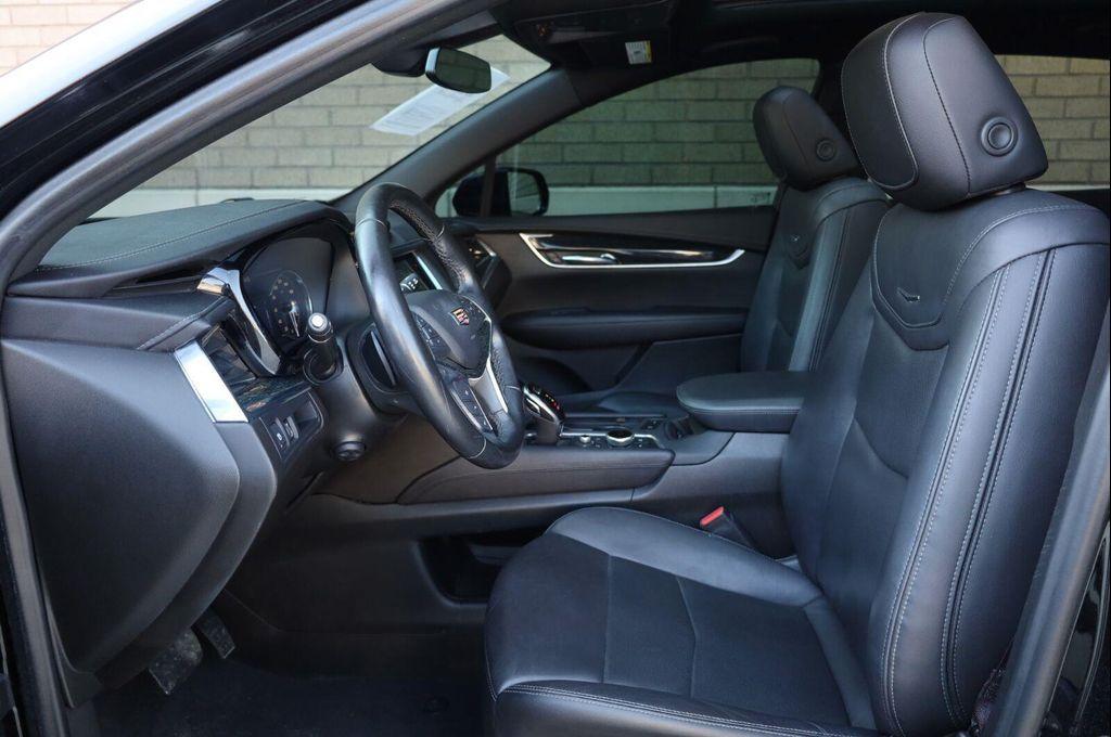 used 2021 Cadillac XT5 car, priced at $19,957