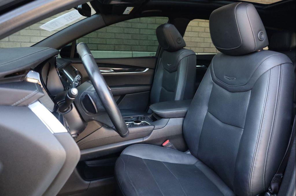 used 2021 Cadillac XT5 car, priced at $19,957