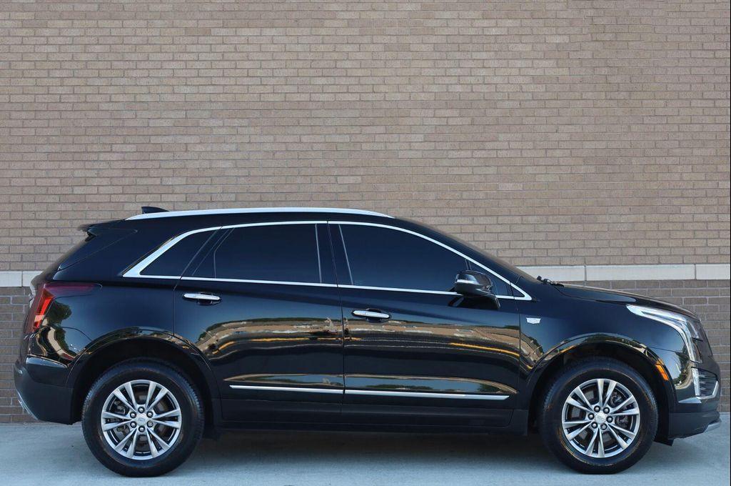 used 2021 Cadillac XT5 car, priced at $19,957