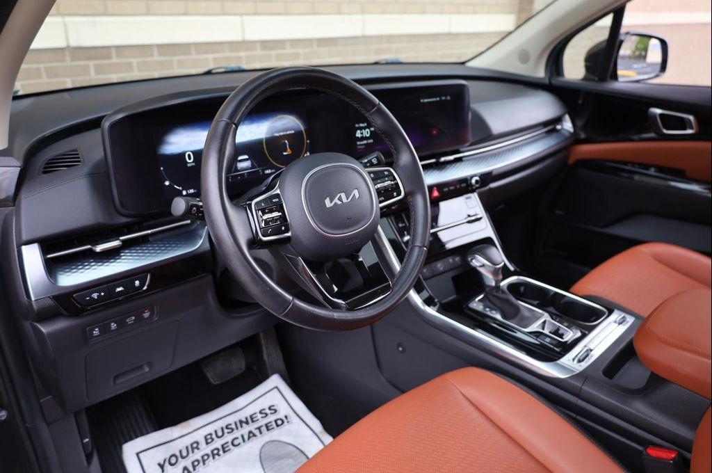 used 2024 Kia Carnival car, priced at $41,957
