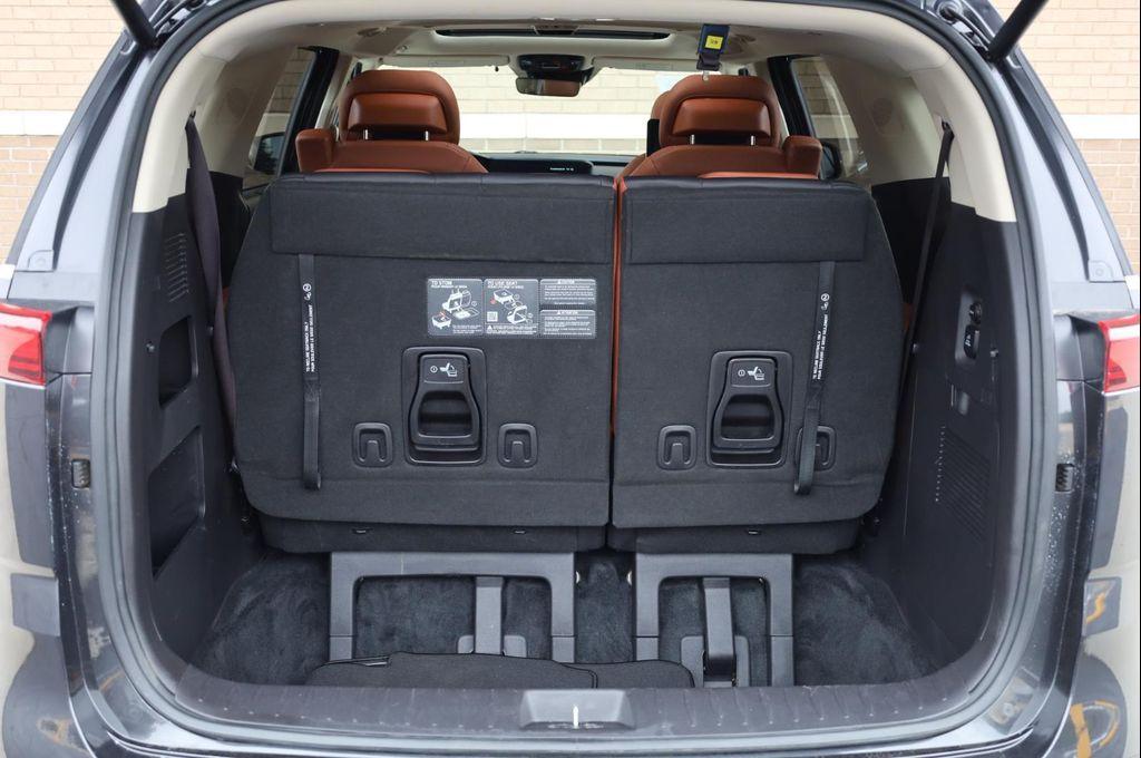 used 2024 Kia Carnival car, priced at $41,957