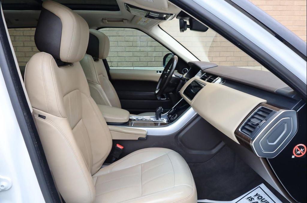 Land Rover Range Rover Sport view 32
