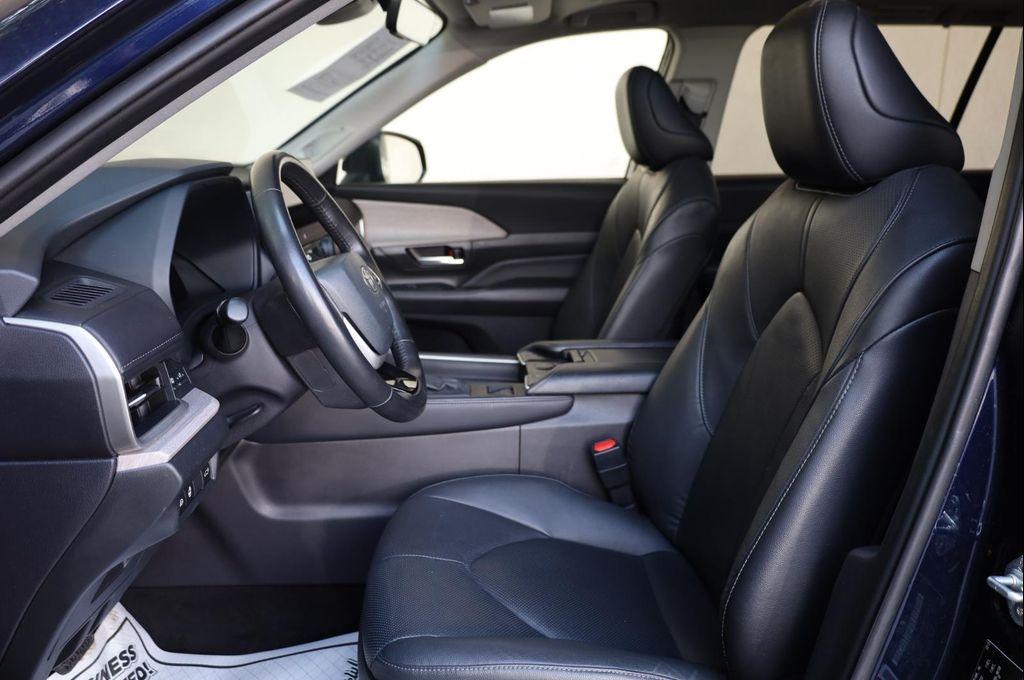 used 2025 Toyota Grand Highlander car, priced at $50,957
