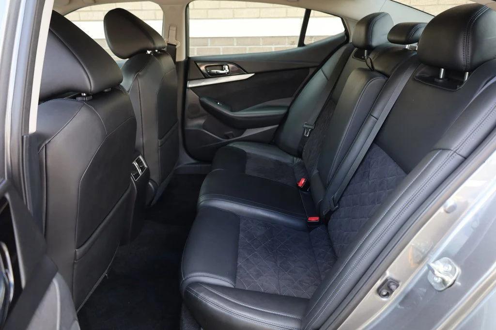 used 2016 Nissan Maxima car, priced at $16,357