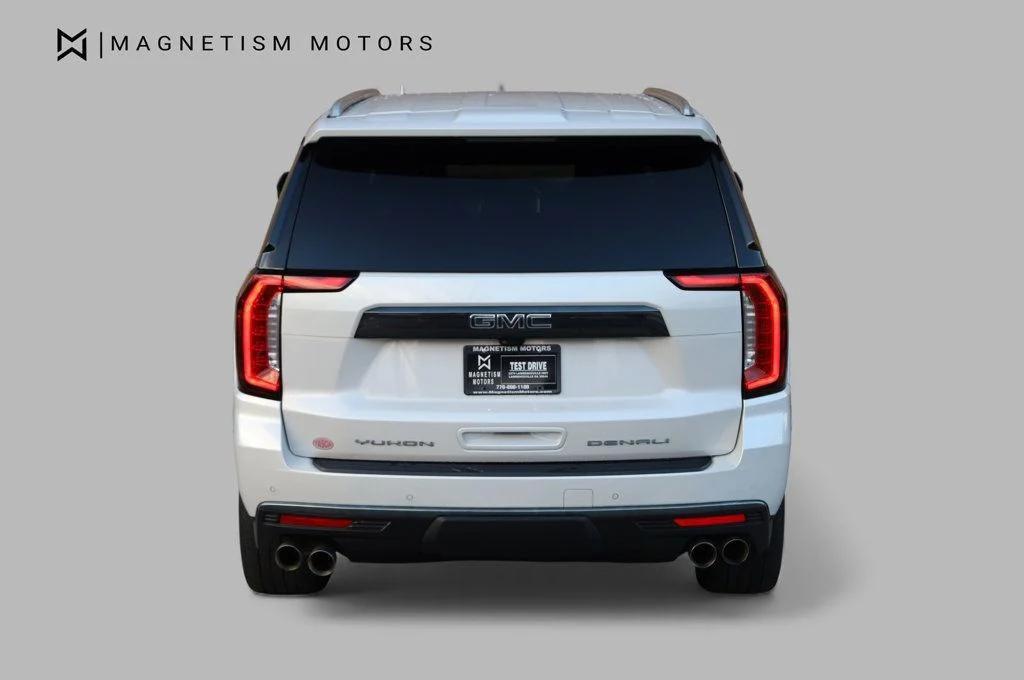 used 2023 GMC Yukon XL car, priced at $75,997