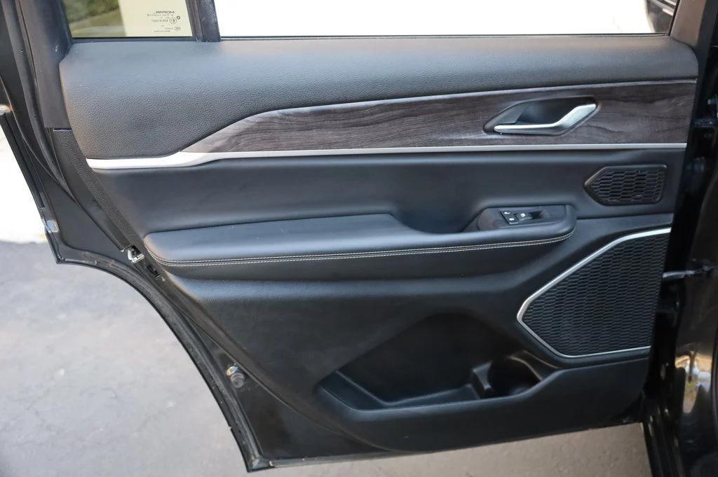 used 2022 Jeep Grand Cherokee L car, priced at $27,497