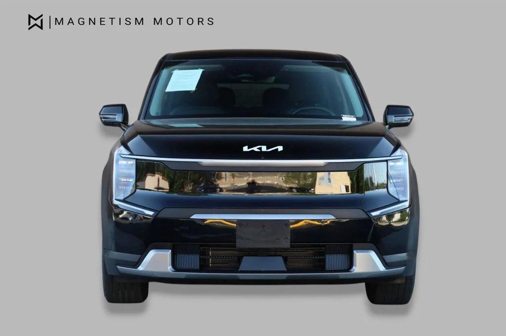used 2024 Kia EV9 car, priced at $32,957