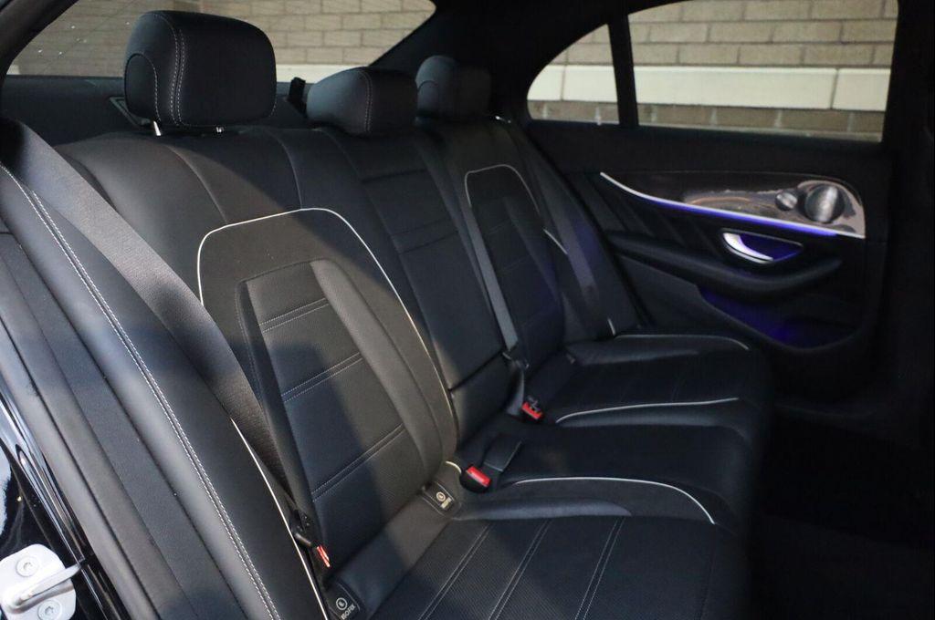 Mercedes-Benz E-Class view 25