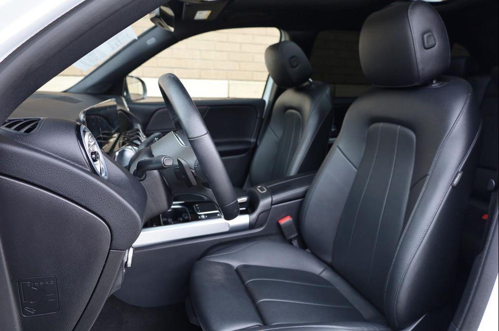 used 2023 Mercedes-Benz GLB 250 car, priced at $29,957