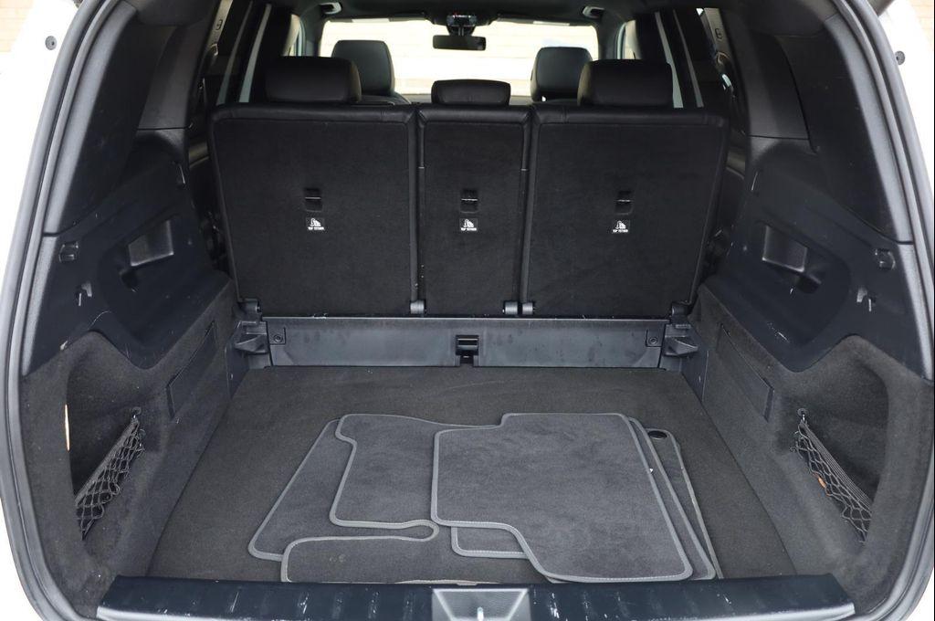 used 2023 Mercedes-Benz GLB 250 car, priced at $29,957