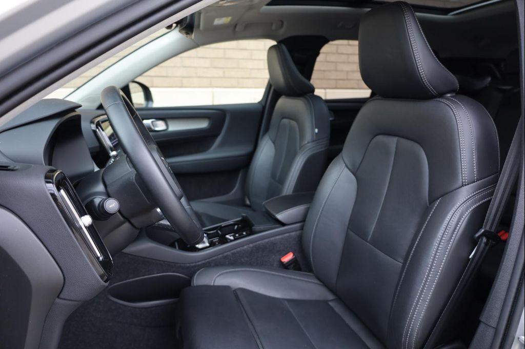 used 2025 Volvo XC40 car, priced at $31,957