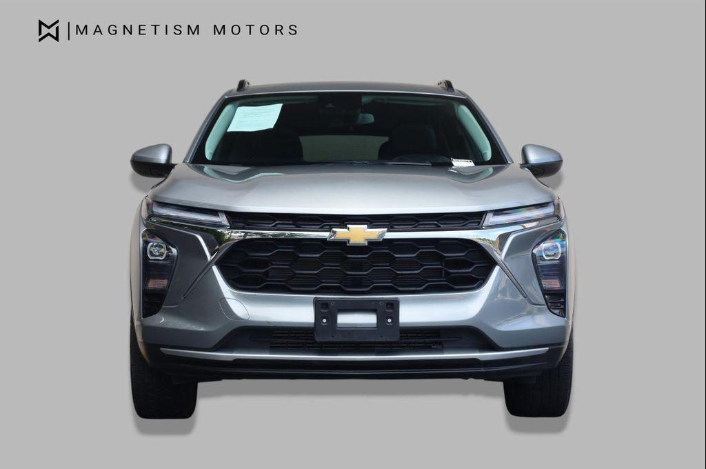 used 2024 Chevrolet Trax car, priced at $19,957