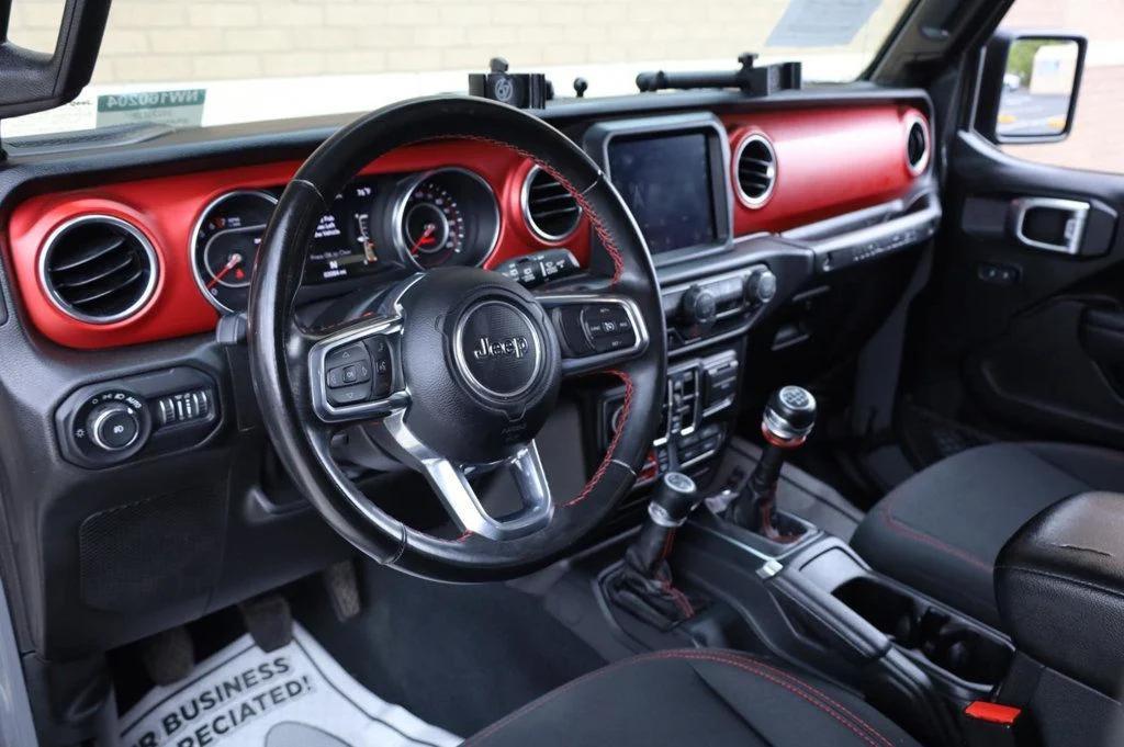 used 2022 Jeep Wrangler Unlimited car, priced at $32,957