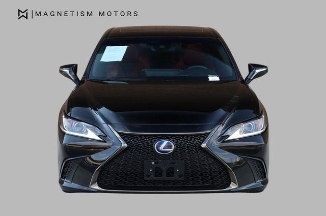 used 2022 Lexus ES 300h car, priced at $33,957