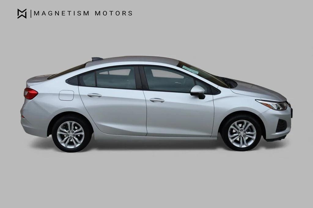 used 2019 Chevrolet Cruze car, priced at $9,497