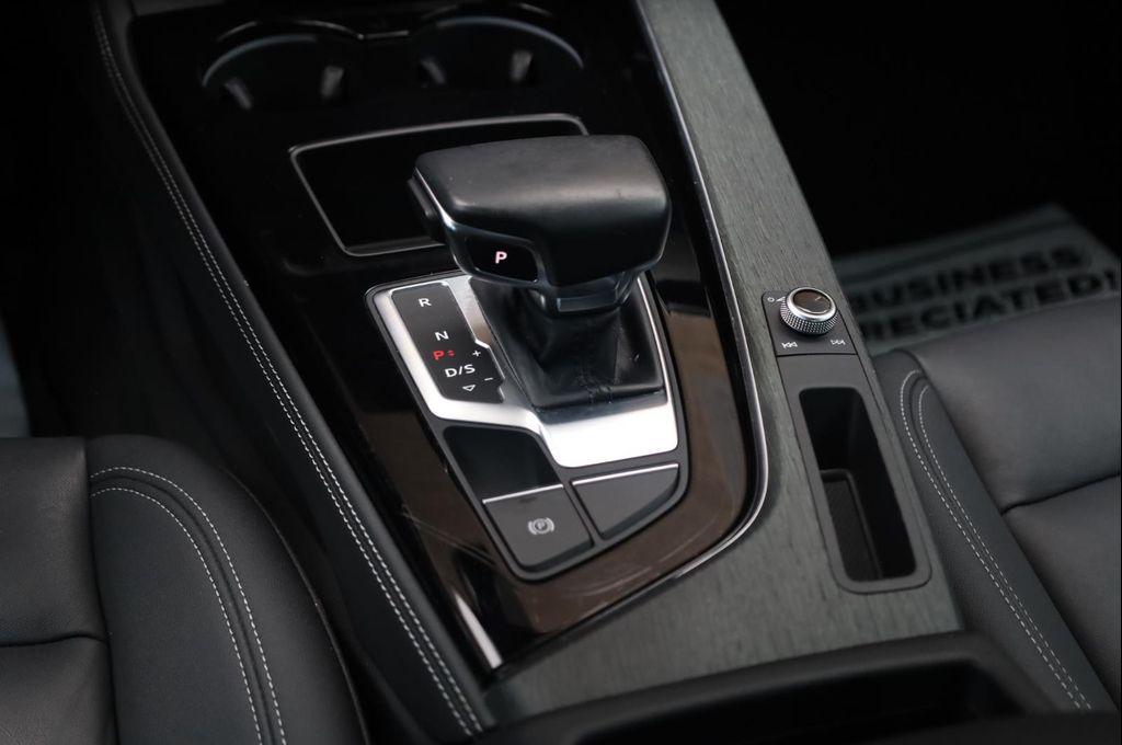 Audi A4 view 48