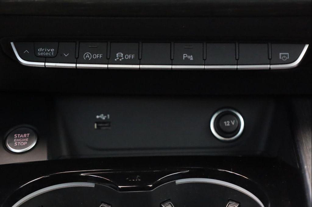Audi A4 view 46