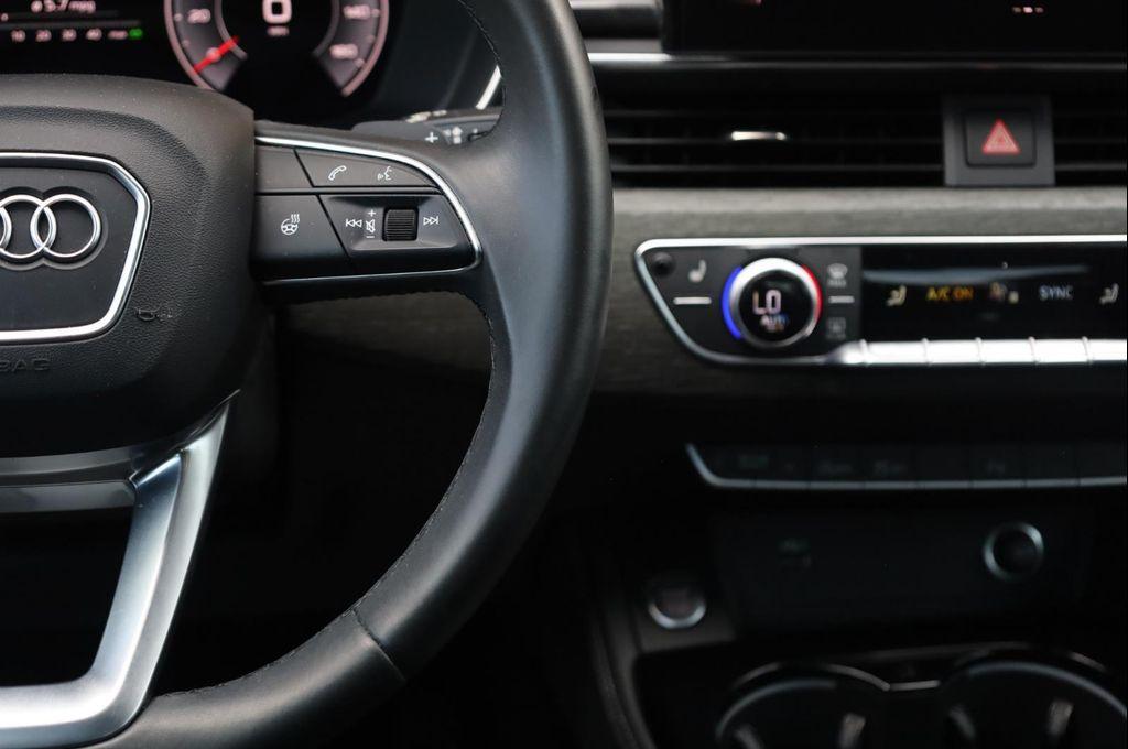 Audi A4 view 35