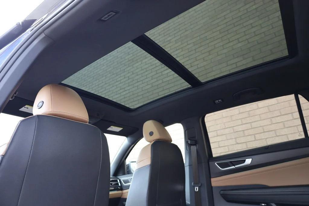 used 2024 Volkswagen Atlas Cross Sport car, priced at $33,997