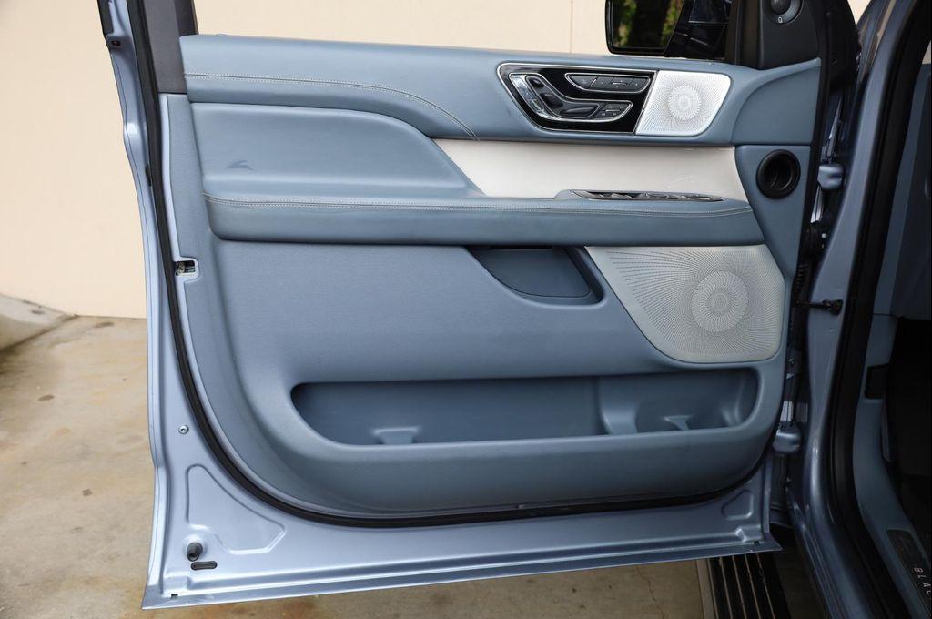 used 2019 Lincoln Navigator car, priced at $33,957