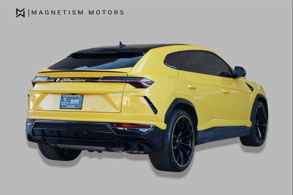 used 2021 Lamborghini Urus car, priced at $185,957
