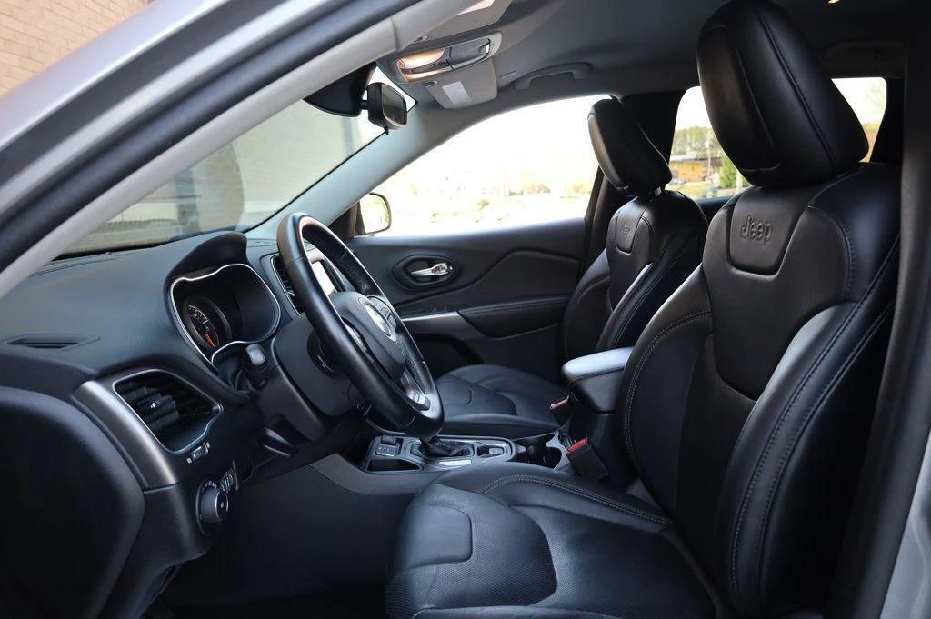 used 2021 Jeep Cherokee car, priced at $18,457