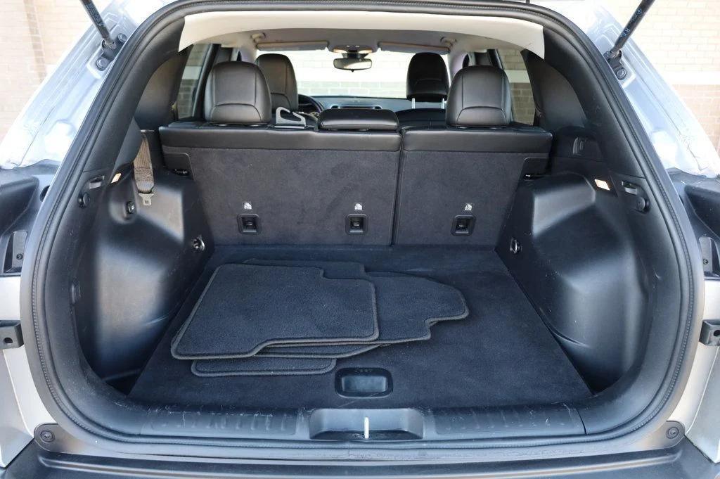 used 2021 Jeep Cherokee car, priced at $18,457