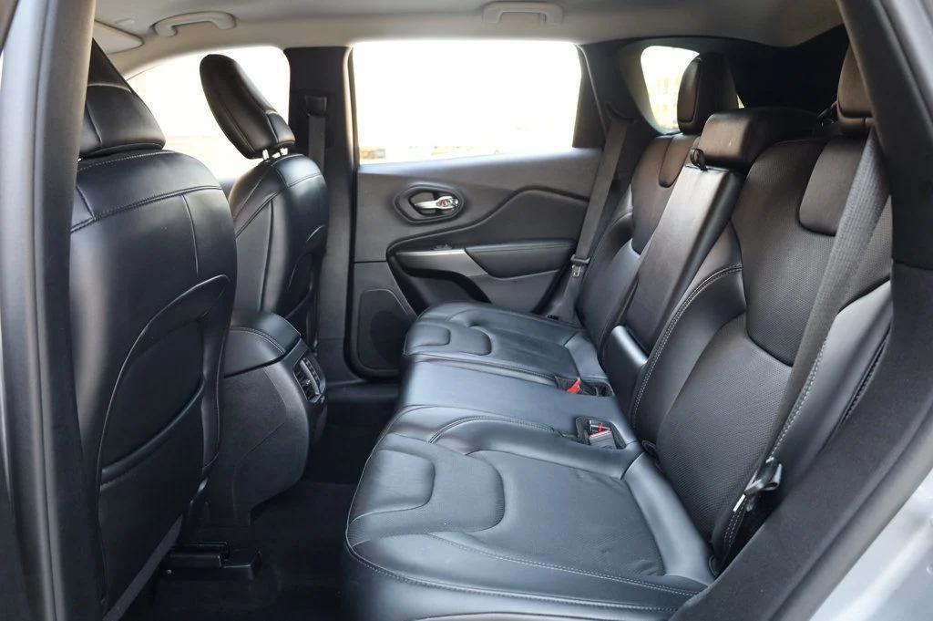 used 2021 Jeep Cherokee car, priced at $18,457