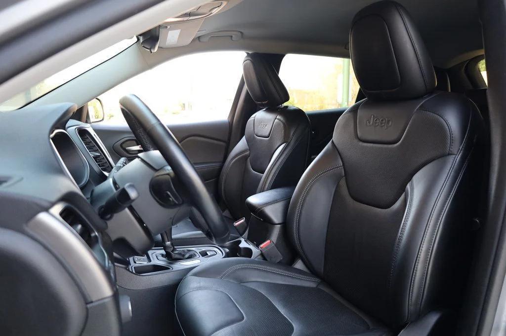 used 2021 Jeep Cherokee car, priced at $18,457