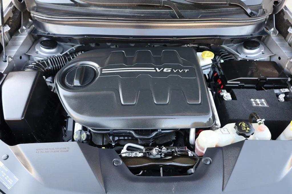 used 2021 Jeep Cherokee car, priced at $18,457